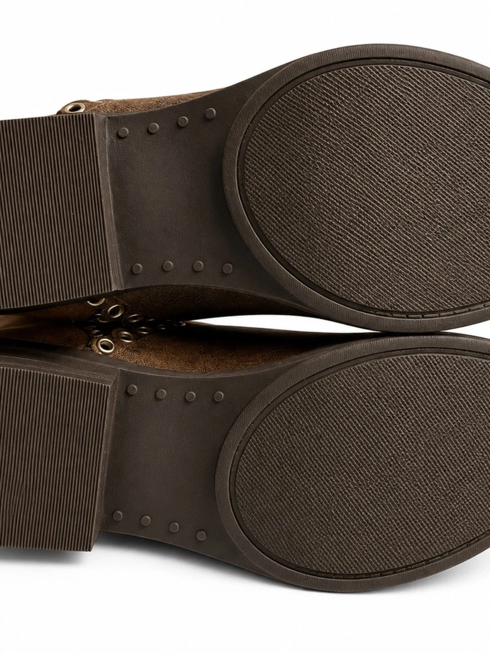 Sbicca ankle booties